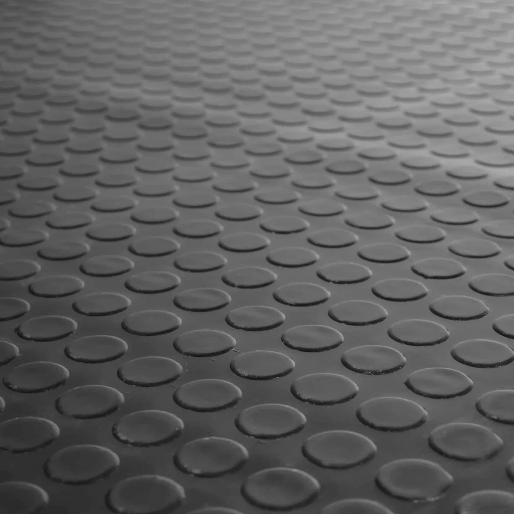 SBR Gummimatte Meterware Bodenbelag Noppen Schwarz Stärke: 3mm 120cm Breite
