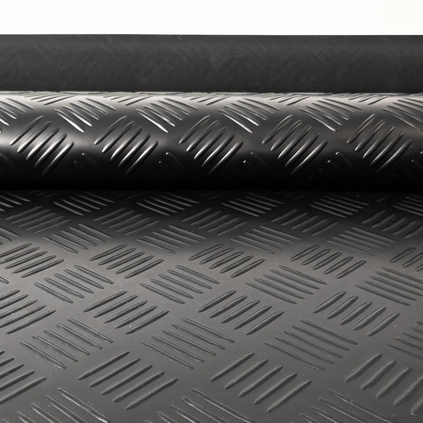 SBR Gummimatte Meterware Gummi Bodenbelag Tränen Riffelblech Optik Schwarz 3mm 100cm Breite